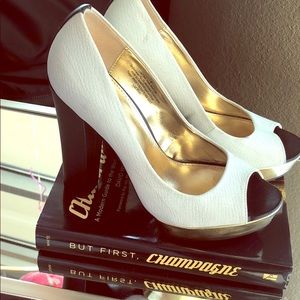 Platform stilettos